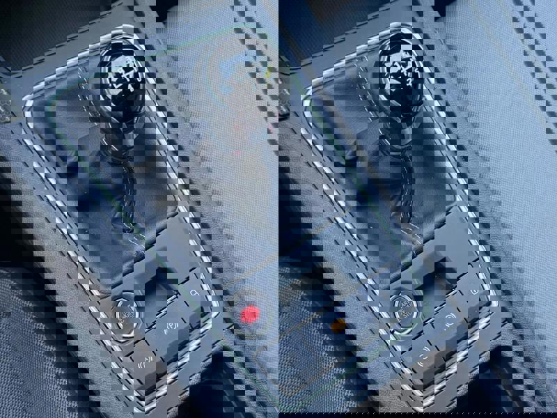 Image Seat LEON 2.0 TDI 116 Style Leds GPS Bluetooth ACC Clim auto  Gtie 1 an 